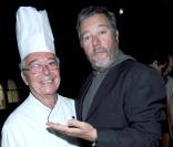 Philippe Starck et un chef à la soirée organisée par la famille Missoni en l'honneur de l'artiste Bruce Nauman, hier à la 53ème Biennale de Venise