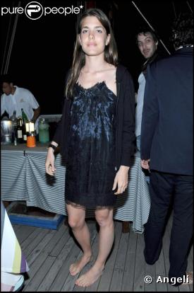 Charlotte Casiraghi à la soirée organisée par la famille Missoni en l'honneur de l'artiste Bruce Nauman, hier à la 53ème Biennale de Venise
