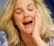 Drew Barrymore est déchaînée : Des bisous, des bisous et... encore des bisous !