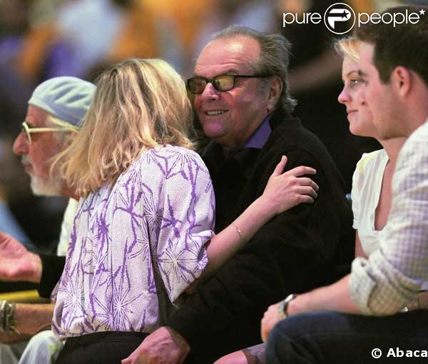 Drew Barrymore dans les bras de Jack Nicholson 