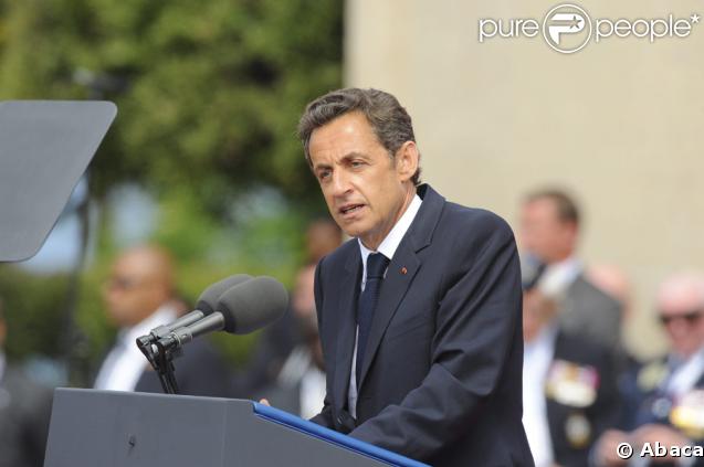 Nicolas Sarkozy lors de la cérémonie en hommage à ceux qui sont morts pour la France. Cimetière de Colleville-sur-mer, le 6 juin.