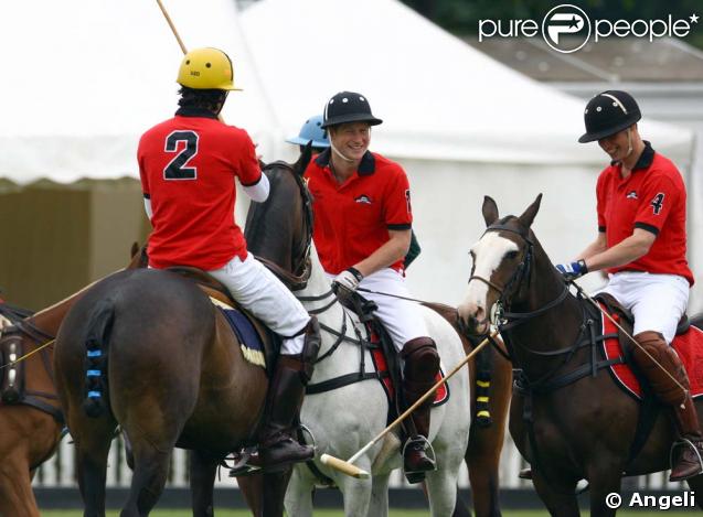 lors d'un match de polo de charité le 6 juin 2009