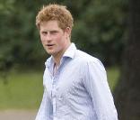 Le prince Harry lors d'un match de polo de charité le 6 juin 2009