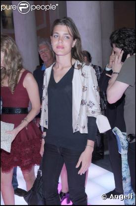 Charlotte Casiraghi, lors de la soirée "Vogue", à l'occasion de la 53e Biennale d'Art de Venise, le 5 juin 2009 !