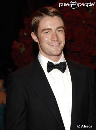 Robert Buckley