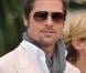 Brad Pitt cette année à Cannes. Cheveux plus courts, bouc travaillé, on le préfère les cehveux rasés. 