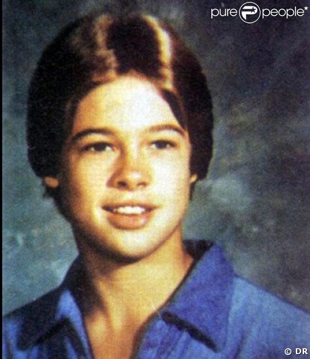Brad Pitt a finalemen opté pour le brun lors de ses années lycée... A-t-il bien fait ? 