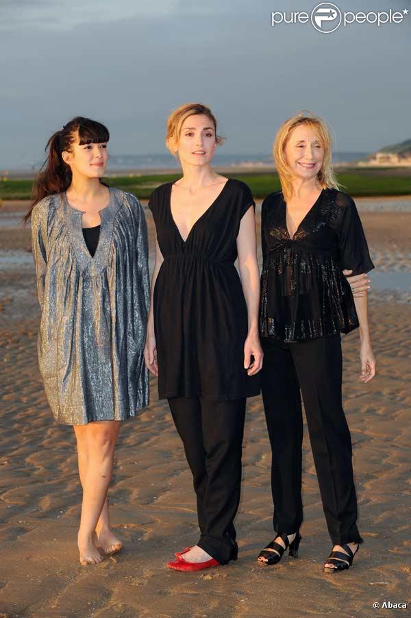Melanie Doutey, Julie Gayet et Marie-Anne Chazel au Festival de Cabourg