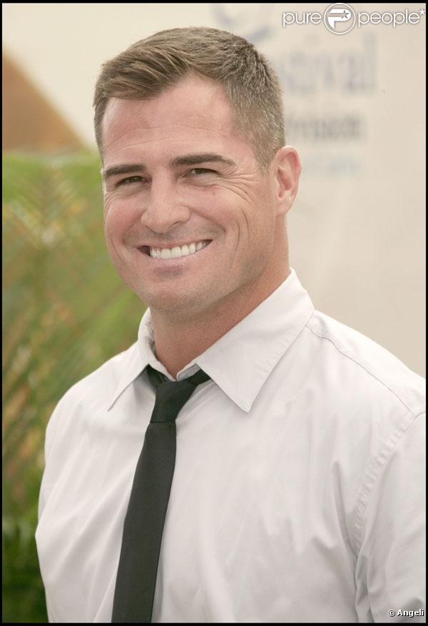 L'Expert George Eads était ambassadeur de L'Oréal en 2006. 