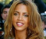 La comédienne française Noémie Lenoir est ambassadrice de L'Oréal depuis 2001. 