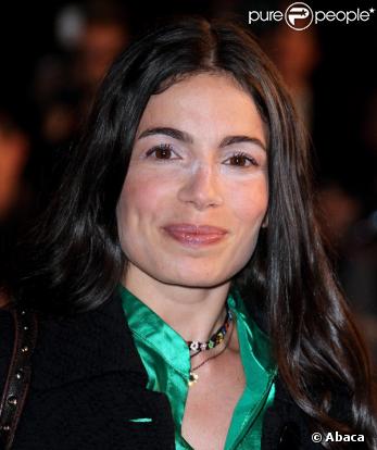 Yael Naim sur le tapis rouge des NRJ Music Awards
