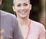 Jennifer Lopez sur le tournage de son dernier film Plan B, hier à Los Angeles