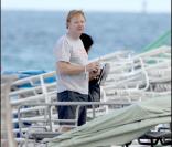 David Caruso et son amie Amina Tyrone sur une plage de Miami : un bonheur radieux