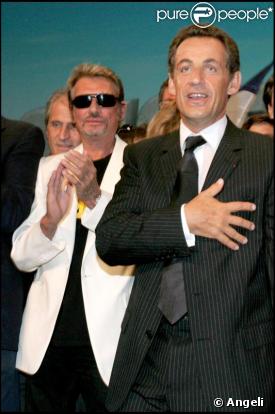 Nicolas Sarkozy et Johnny Hallyday le 3 septembre 2006 lors de l'université d'été de l'UMP 