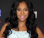 Ashanti pousse la chansonnette lors de la présentation du Path to your Dreams Sweepstakes au Grand Central à New-York le 22 juin 2009