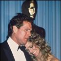 Mort de Farrah Fawcett : Ryan O'Neal est resté toute la nuit aux côtés de l'unique femme de sa vie ! Noyé de chagrin, il se livre...