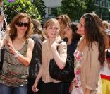 Sylvie Testud, Isabelle Carré et Zoé Félix lors de l'inauguration de la Fête du cinéma à Boulogne-Billancourt en banlieue parisienne le 27 juin 2009