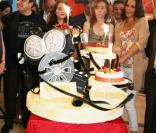 Vincent Elbaz, Julie Ferrier, Mathilde Seigner, Didier Bourdon, Sylvie Testud et Zoé Félix lors de l'inauguration de la Fête du cinéma à Boulogne-Billancourt en banlieue parisienne le 27 juin 2009