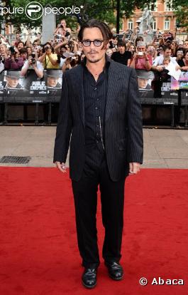 Johnny Depp, lors de l'avant-première anglaise de "Public Enemies", qui s'est tenue à l'Empire de Leicester Square, à Londres, le 29 juin 2009 !