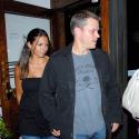 Quand Matt Damon emmène sa sublime Luciana au resto... il lui sort le grand jeu !