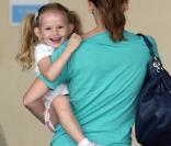 Jennifer Garner et sa fille Violet à los Angeles, (1er juillet 2009)