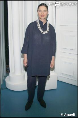 Isabella Rossellini sur le plateau de l'émission Porta a Porta diffusée sur Rai Uno le 5 juillet 2009