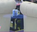 Le miroir des apparitions donne des indices : que signifie ce mug ? 