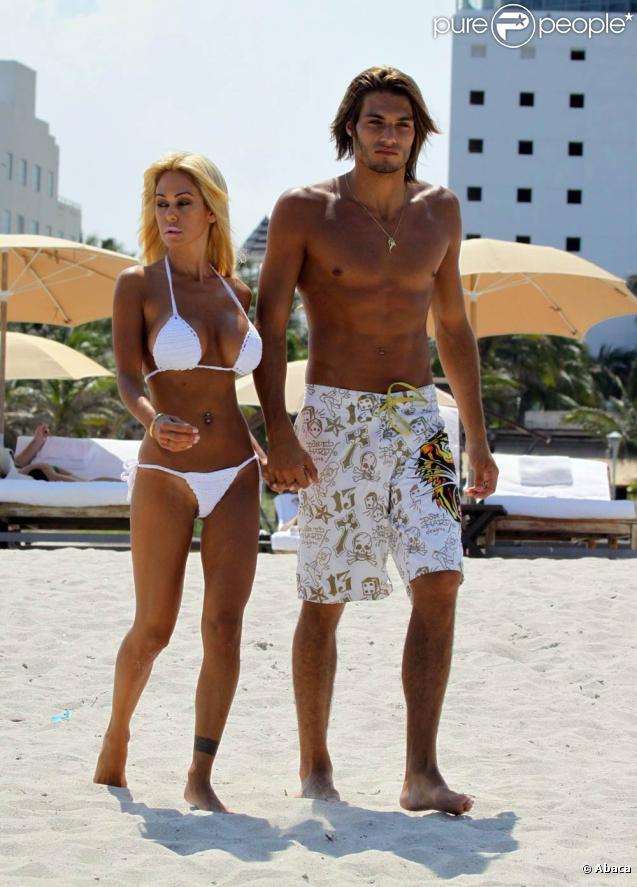 Shauna Sand et son nouveau toyboy Antoine (c'est lui qui a remplacé Romain) 