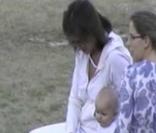 Cécilia Attias et son petit-fils Augustin