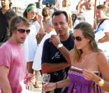 James Blunt en vacances à Ibiza avec des amis