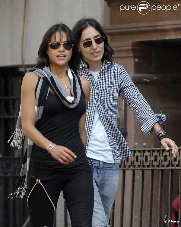 Michelle Rodriguez et sa chérie dans les rues de New York