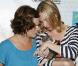 Marcia Gay Harden et Hope Davis le 11 juillet 2009 lors de la 11e édition de ''Broadway Barks'' à New York qui lutte pour les animaux dans les refuges