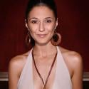 La ravissante Emmanuelle Chriqui... un corps parfait topless ou en sous-vêtements sexy ! Regardez !