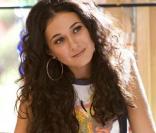 Emmanuelle Chriqui au générique de 