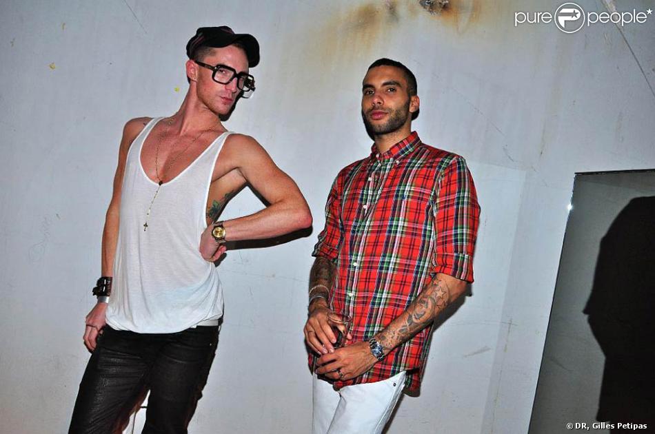 http://static1.purepeople.com/articles/7/35/76/7/@/250249-l-animateur-d-m6-william-carnimolla-a-950x0-3.jpg