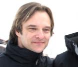 David, Johnny et Laeticia Hallyday à Val d'Isère avant d'essayer les voitures Audi sur le circuit de glace