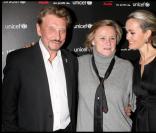 La Comtesse Eliane de la Béraudière a acheté la cravate fétiche de Johnny Hallyday