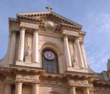 L'église Saint-Roch a accueilli les obsèques du comédien