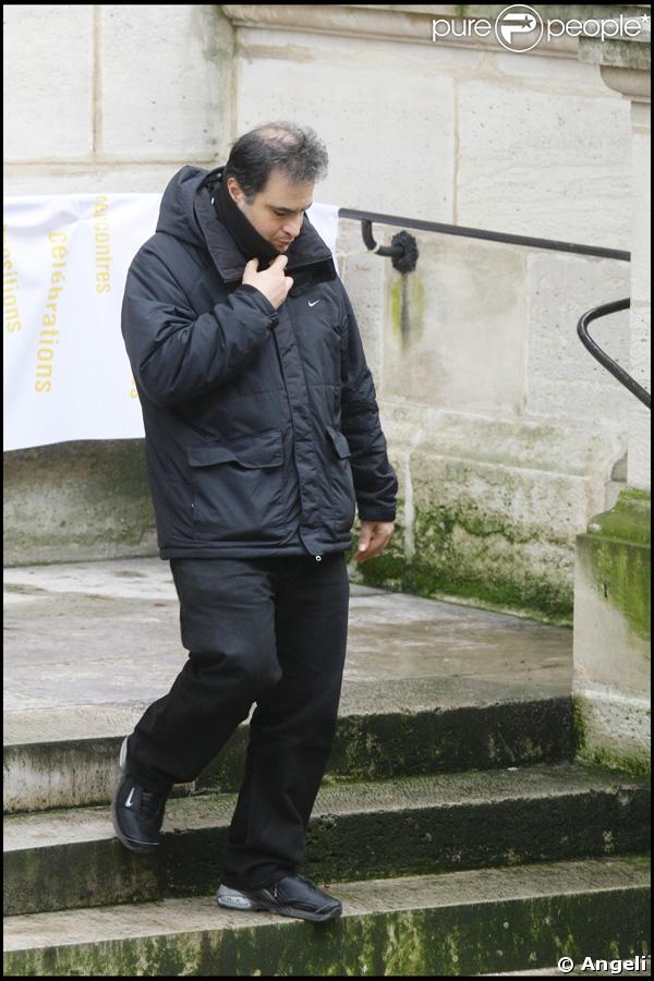 Raphaël Mezrahi était présent aux obsèques de Philippe Khorsand