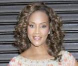 Vivica Fox : A 44 ans, l'ex de 50 Cent est encore... un vrai canon !