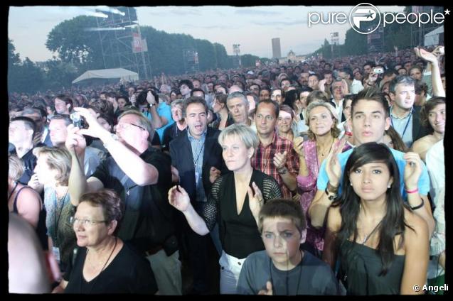 Nadine Morano au concert de Johnny Hallyday sous la Tour Eiffel ! 14/07/09