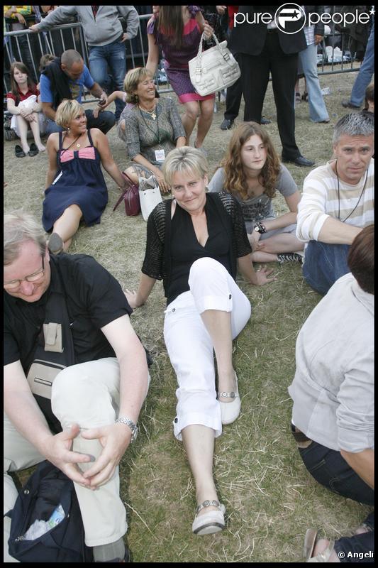 Nadine Morano au concert de Johnny Hallyday sous la Tour Eiffel ! 14/07/09