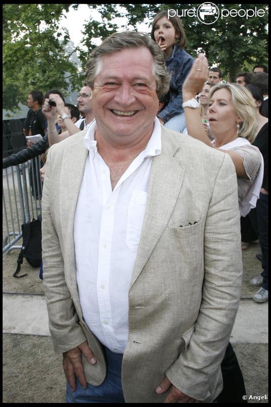 Jacques Pradel au concert de Johnny Hallyday sous la Tour Eiffel ! 14/07/09