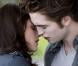 "Twilight 2" : L'amour de Bella et Edward mis à rude épreuve... deux nouveaux extraits ! Regardez !