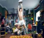 Mika,  We are golden  (clip officiel)
