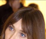 Carla Bruni-Sarkozy envahit les libraires...