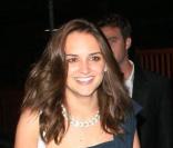 Rachel Leigh Cook et son mari, Daniel Gillies sortent main dans la main dans les rues de Los Angeles le 30 juillet 2009
