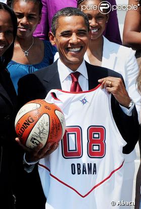 Barack Obama avec l'équipe championne WNBA : Les Detroit Shock