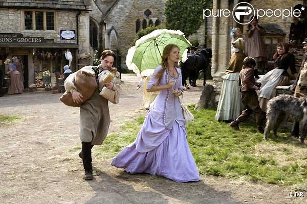 Sienna Miller et Charlie Cox dans Stardust - le mystère de l'étoile (2007) de Matthew Vaughn 