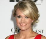 Carrie Underwood cartonne !